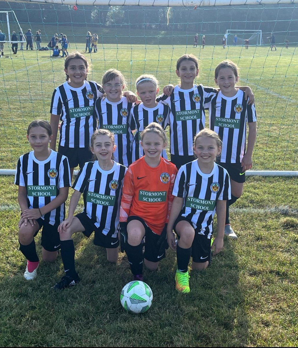 We are excited to be the new team sponsors of Potters Bar U10 Lionesses! Exciting times ahead!