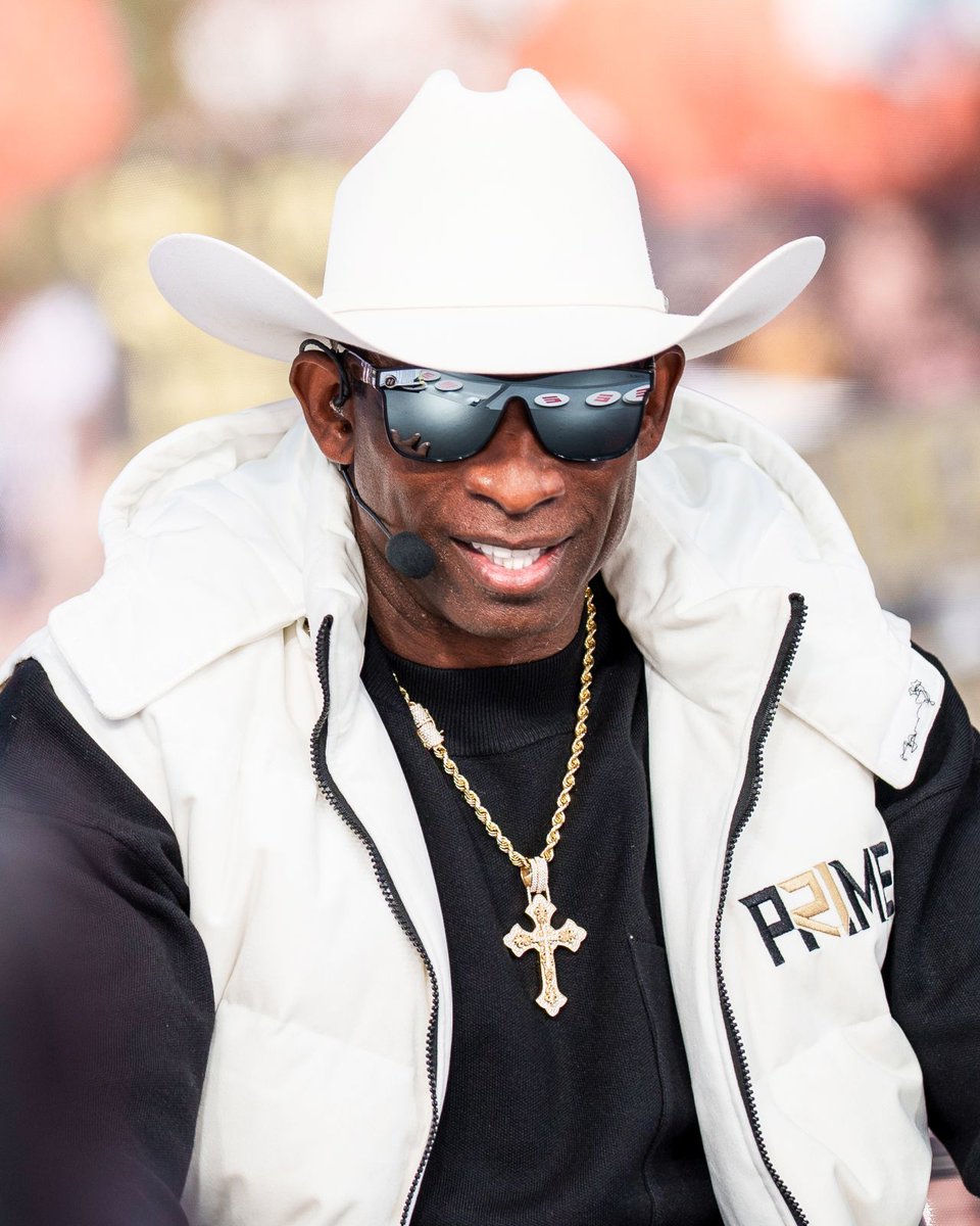 Front Office Sports on X: Blenders — the brand behind Deion Sanders' 'Prime  21' sunglasses — originally planned to sell about 16,000 pairs. They've now  sold 67,000-72,000 pre-orders, the company tells @MMcCarthyREV.