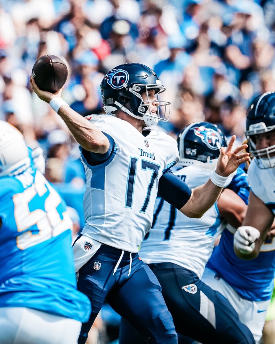 PFF TEN Titans (@pff_titans) on Twitter photo Ryan Tannehill in the 4Q/OT vs the Chargers
⚔️ 7/7
⚔️ 94 yards
⚔️ 1 TD
⚔️ 158.3 passer rating
(📸 <a href="/Titans/">Tennessee Titans</a>) Ryan Tannehill in the 4Q/OT vs the Chargers
⚔️ 7/7
⚔️ 94 yards
⚔️ 1 TD
⚔️ 158.3 passer rating
(📸 <a href="/Titans/">Tennessee Titans</a>)