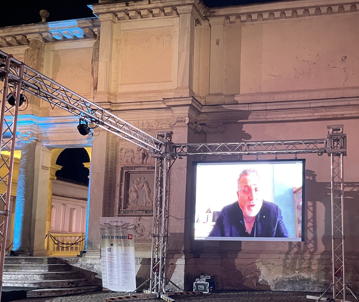 #SoP23 Il professor <a href="/AntonioNicaso/">Antonio Nicaso</a>: Dai social ai big data la presenza delle mafie nello spazio cibernetico è in netto aumento, come evidenziato dal rapporto della <a href="/fondazioneFMG/">FMG - Fondazione Magna Grecia</a>