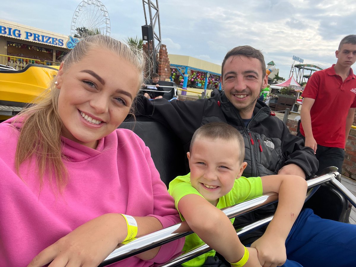 Chloe Barton tweet media