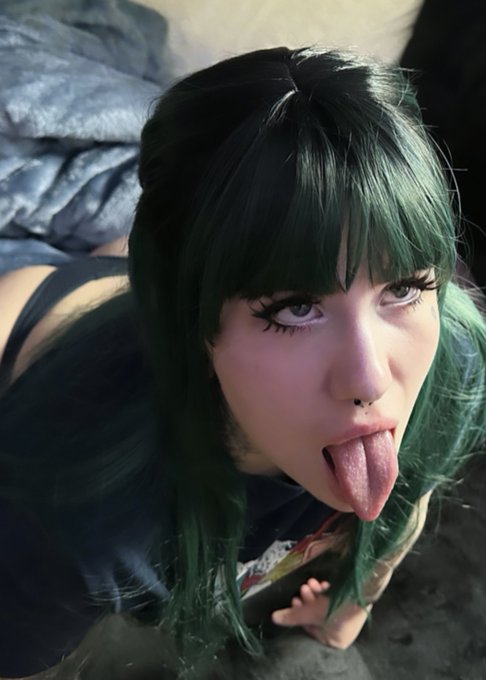 I&rsquo;m always ready for a big load 💦💦💦🤤👉🏻👈🏻 https://t.co/frtt1TfjNK<a href="/tag/cosplay"class="tags"><span>#cosplay</span></a><a href="/tag/pornhub"class="tags"><span>#pornhub</span></a><a href="/tag/meru"class="tags"><span>#meru</span></a><a href="/tag/meruthesuccubus"class="tags"><span>#meruthesuccubus</span></a>