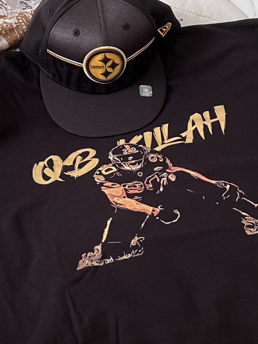 SteelersNetwork's tweet image. 🚨 GAME DAY GIVEAWAY 🚨

If TJ Watt records a sack against the Browns tonight we will give away this “QB Killah” T-Shirt to one lucky person that completes the following rules:

1. Like/RT this tweet

2. Follow myself &amp;amp; @DC4LCustomTees 

3. Comment who you think scores the…