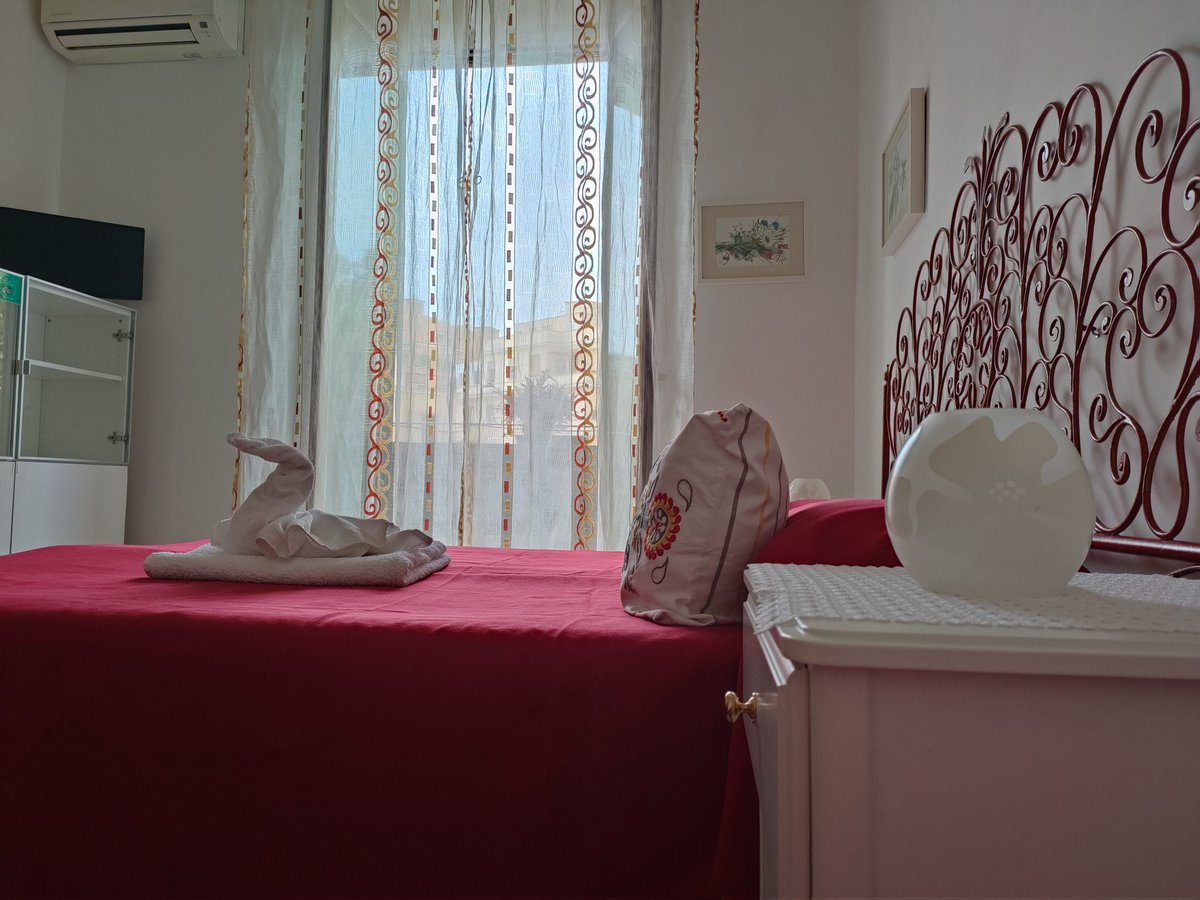 MoustacheHouseR's tweet photo. #moustachehouserome #roma #rome #airbnb #tripadvisor #vacanze #rent #sanpietro #saintpeter #vatican #vaticano #apartment #book https://t.co/5briNxgJ6O