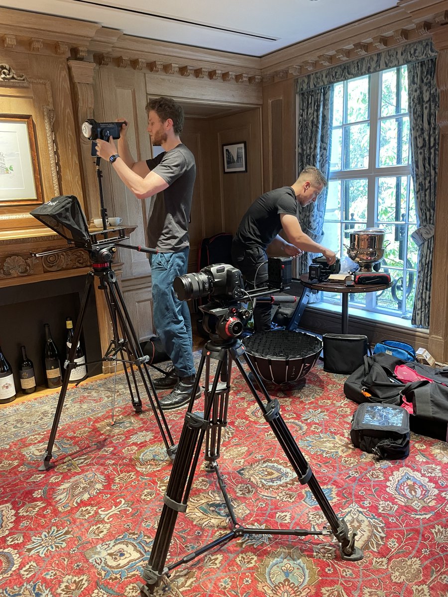 It's a wrap! Had a fun morning at @67pallmall 🙏 with <a href="/amanda_tweeter/">Amanda Barnes</a> 🙏 recording the <a href="/IWFSGlobal/">IWFS Global</a> 2023 #andresimon lecture - 'Does South America have any 'grand crus?' For release later this year, <a href="/amanda_tweeter/">Amanda Barnes</a> highlights which producers have found the pot of 'terroir' gold.