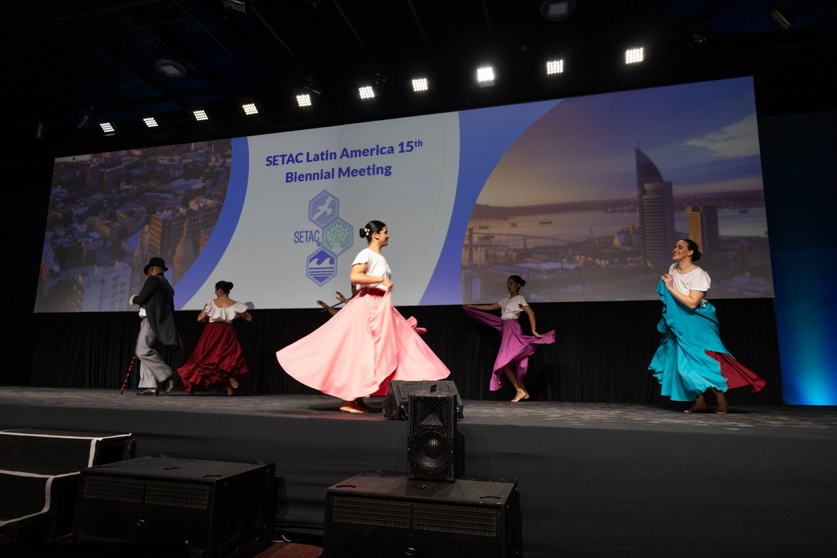 LATU_uy's tweet photo. La apertura estuvo amenizada con bailes típicos de Uruguay a cargo de la Escuela Nacional de Formación Artística del @Sodre_Uruguay. https://t.co/FnRwIDhvNy