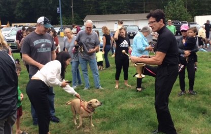SmlParish's tweet photo. #PetBlessing - There will be a blessing of the animals on Saturday, September 30th at 10:00 a.m. on the Church lawn. Get the leash! 🦮🐕‍🦺🐩🐶 https://t.co/BiJhC5bzo5