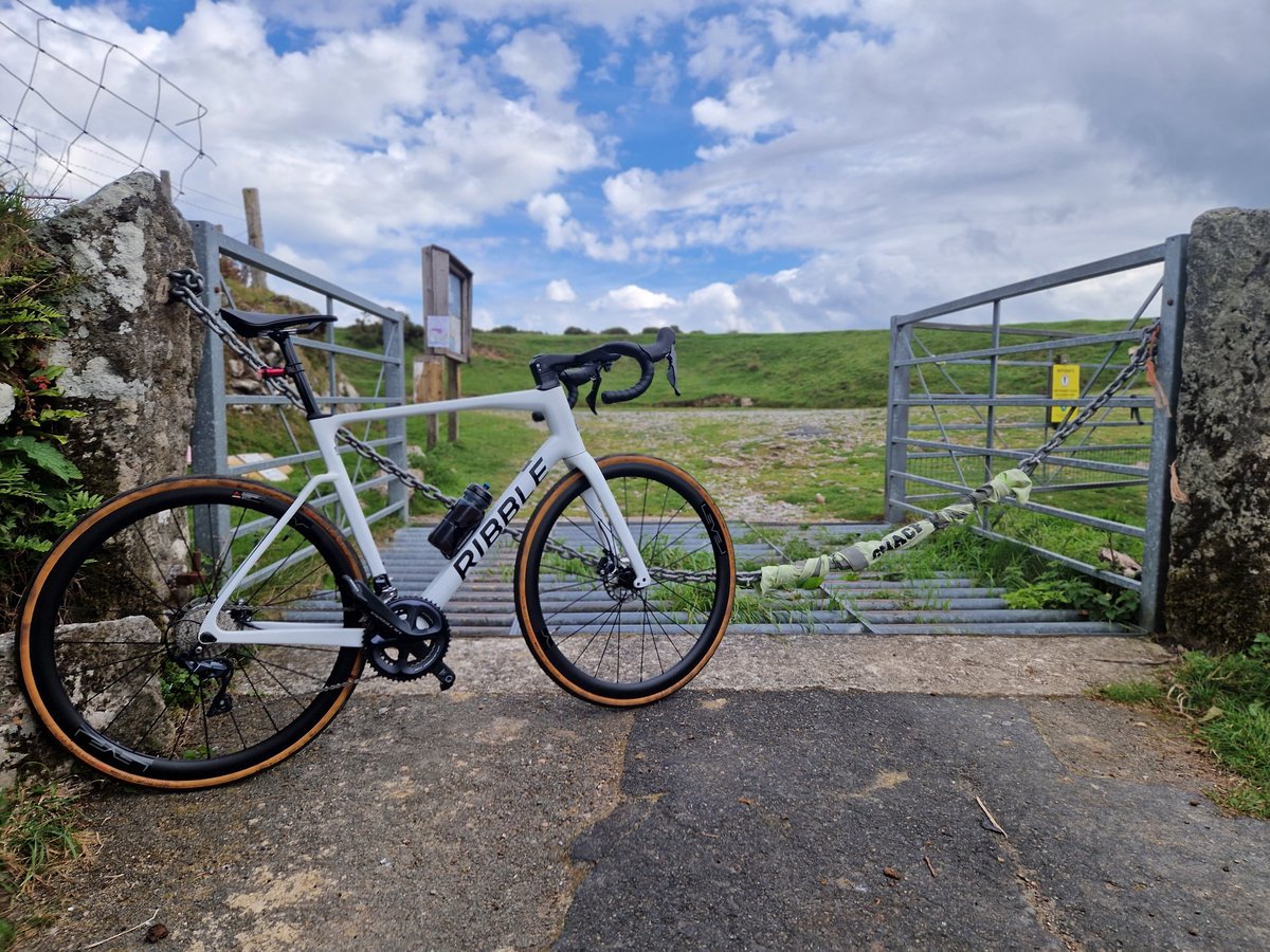 Strava leading the way to nowhere! 
.
.
.
#Ribble #UKCycleChat #Cycling #RoadBike #Dartmoor #DevonCycling #OutDoorsIsFree