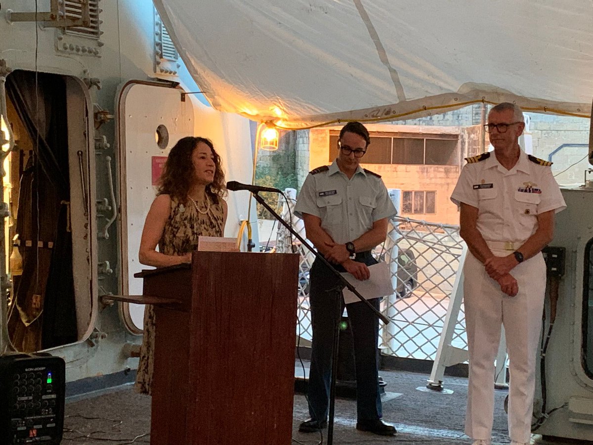 Elissa_Golberg's tweet photo. A lovely evening on board @RoyalCanNavy frigate #HMCSMontréal with our 🇲🇹 #Maltese partners 🚢

Merci @davidagiusmp de représenter Malte et de renforcer l'amitié entre le Canada et Malte. 🇨🇦🤝🇲🇹 https://t.co/WVefknqj6H