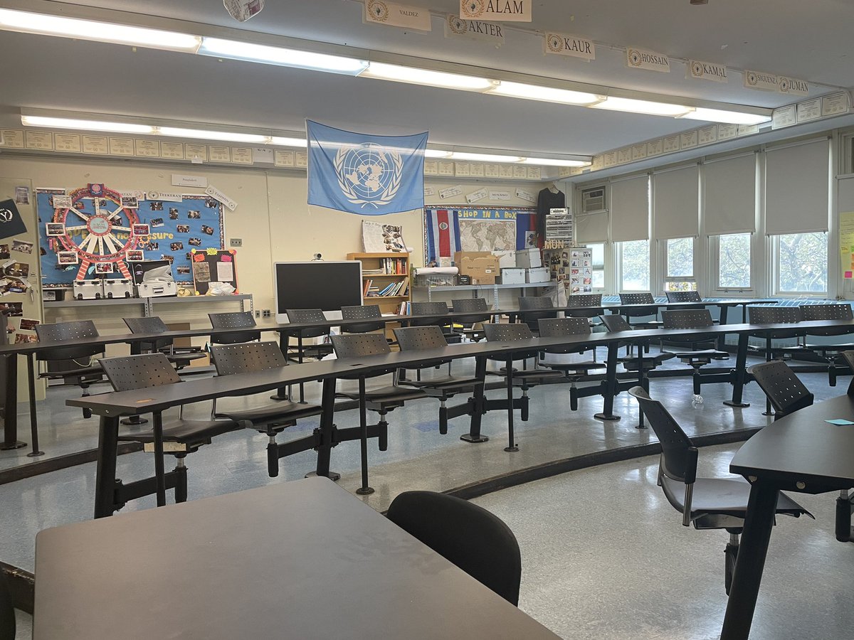 Went to visit the amazing <a href="/EdisonCTE/">Thomas A. Edison HS</a> school today along with <a href="/edtechpanda/">Laura Benin</a>! Thanks so much for hosting 🙏