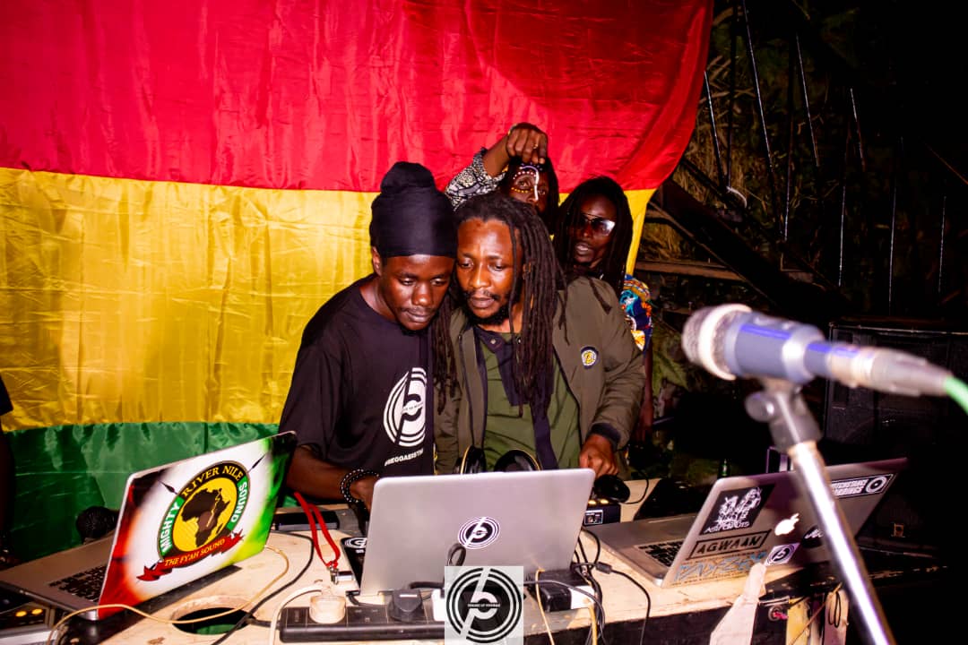 RootsMan Town Was Lit🔥
Big Up
@HouseOFReggaeUG
@DjTrixSoulJah 
@wildcoffeebar1 
@cwynenalukalala 
@JustaWhat 
@HubJusta 
@Ibbys_candles 
#ReggaeIsTheMission