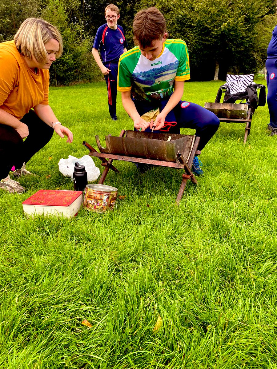 GhlorNaMara's tweet photo. 🏕️ Bhí Bliain 4 ag campáil an tseachtain seo caite chun teacht le chéile mar ghrúpa idirbhliana. Alt agus albam thíos:

https://t.co/PcmxEARROd

@Gaeloid @AFPatrunachta @LarchHillScouts @ScoutingIreland @GSBhaileBrigin @GSBB_Sord @GaelscoilRosEo @GaelscoilnaMara @GaelScoilnaMi https://t.co/hscNI5NJSq