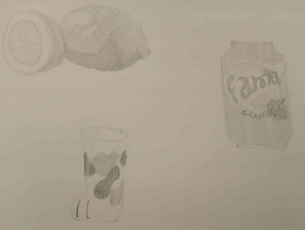 bagelghost1's tweet photo. valuing for my art class -3-
#art #realism #blackandwhite #valuing #artclass #artstudent #lemon #lemonart #fanta #grapefanta #fantagrape #fantaart #notsponsored #catcup #catpaw #calicocat #catcupart https://t.co/dpv0PFSVZX