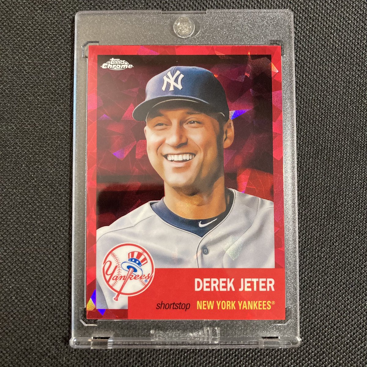 PC MAILDAY!!! Derek Jeter Red Cracked Ice Refractor /100 2022 Topps Chrome Platinum #derekjeter #jeter #yankee #turn2foundation #whodoyoucollect #baseballcards #topps