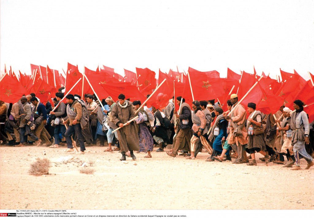 Jafkech's tweet photo. J’ai toujours été impressionné par la reponse du peuple marocain 🇲🇦 à l’Appel du Roi Hassan II pour la Marche Verte 🟢🔴

Je me demandais sincèrement si on etait capable de répéter la meme chose

Mais après avoir vu la mobilisation cette semaine, sans meme qu’il y ait d’appel royal, je suis Absolument convaincu de la solidarité et du patriotisme sans faille de notre génération.

Aux ennemis de la nations: si vous touchez au Royaume du Maroc, vous n’aurez pas seulement à faire à notre Armée, mais à une Nation, une et indivisible sous les ordres de son Roi.

Allah Alwatan Almalik 

👑👑👑🇲🇦🇲🇦🇲🇦