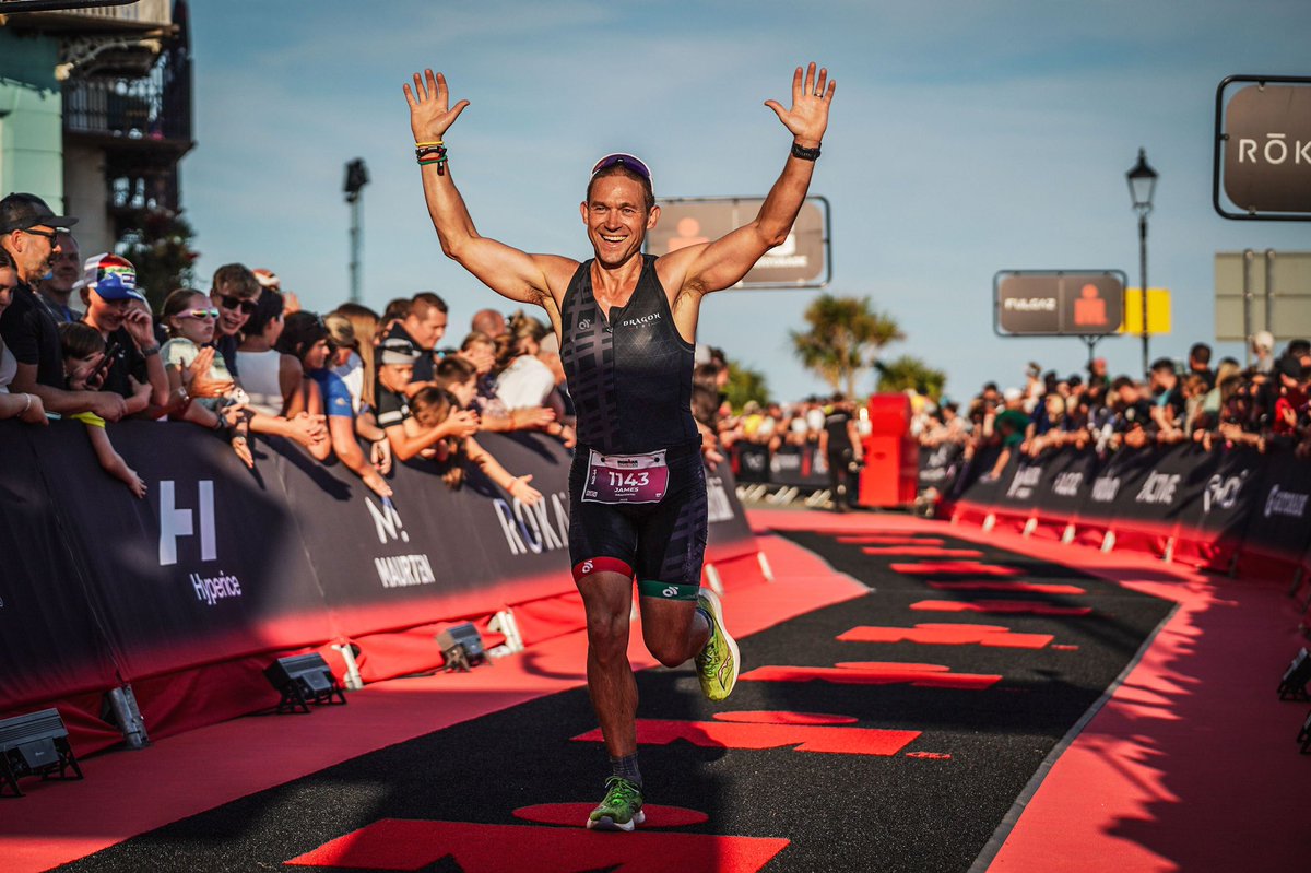 FazFarrant's tweet photo. π«΅ the button on the proper π·
So one last celebration of #medalmonday before #ironmanwales2023 memories fade too much.
Wow, I was super happy to get that run done.
#imwales #tenby #dragontri #neveragainuntilnexttime #pembrokeshire https://t.co/nWQBBtW5Et
