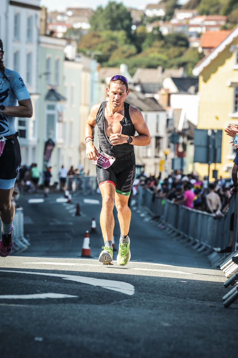 FazFarrant's tweet photo. π«΅ the button on the proper π·
So one last celebration of #medalmonday before #ironmanwales2023 memories fade too much.
Wow, I was super happy to get that run done.
#imwales #tenby #dragontri #neveragainuntilnexttime #pembrokeshire https://t.co/nWQBBtW5Et