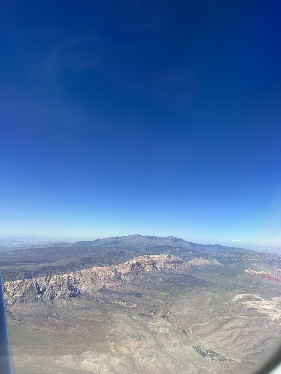 Heading into Las Vegas to speak at the NAFCU (National Association of Federally-Insured Credit Unions) CFO Summit.  A quick one day trip, but looking forward to spending time with some of our industry’s best and brightest!  #UniversityCreditUnion #BankwithyourBrain