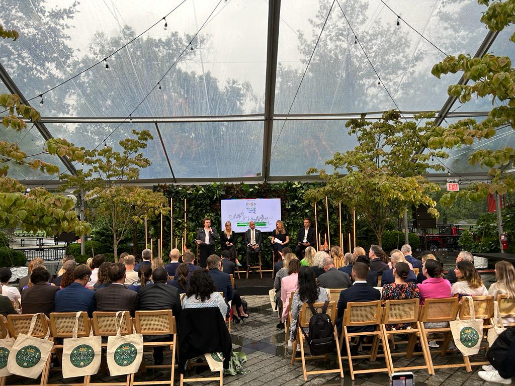 TheSMI's tweet photo. This morning we kicked off our New York Climate Week activity with a panel discussion on Driving Investment into Nature at Goals House with our Natural Capital Investment Alliance Task Force. It was an interesting discussion and a great turn out!

#NYCW https://t.co/H1TnsqQljJ