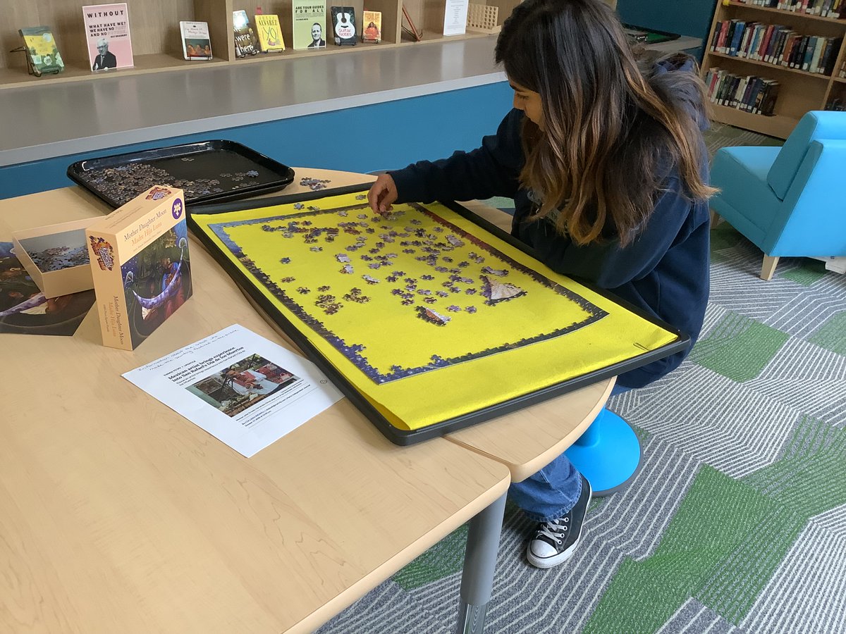 Niwot HS Library tweet media