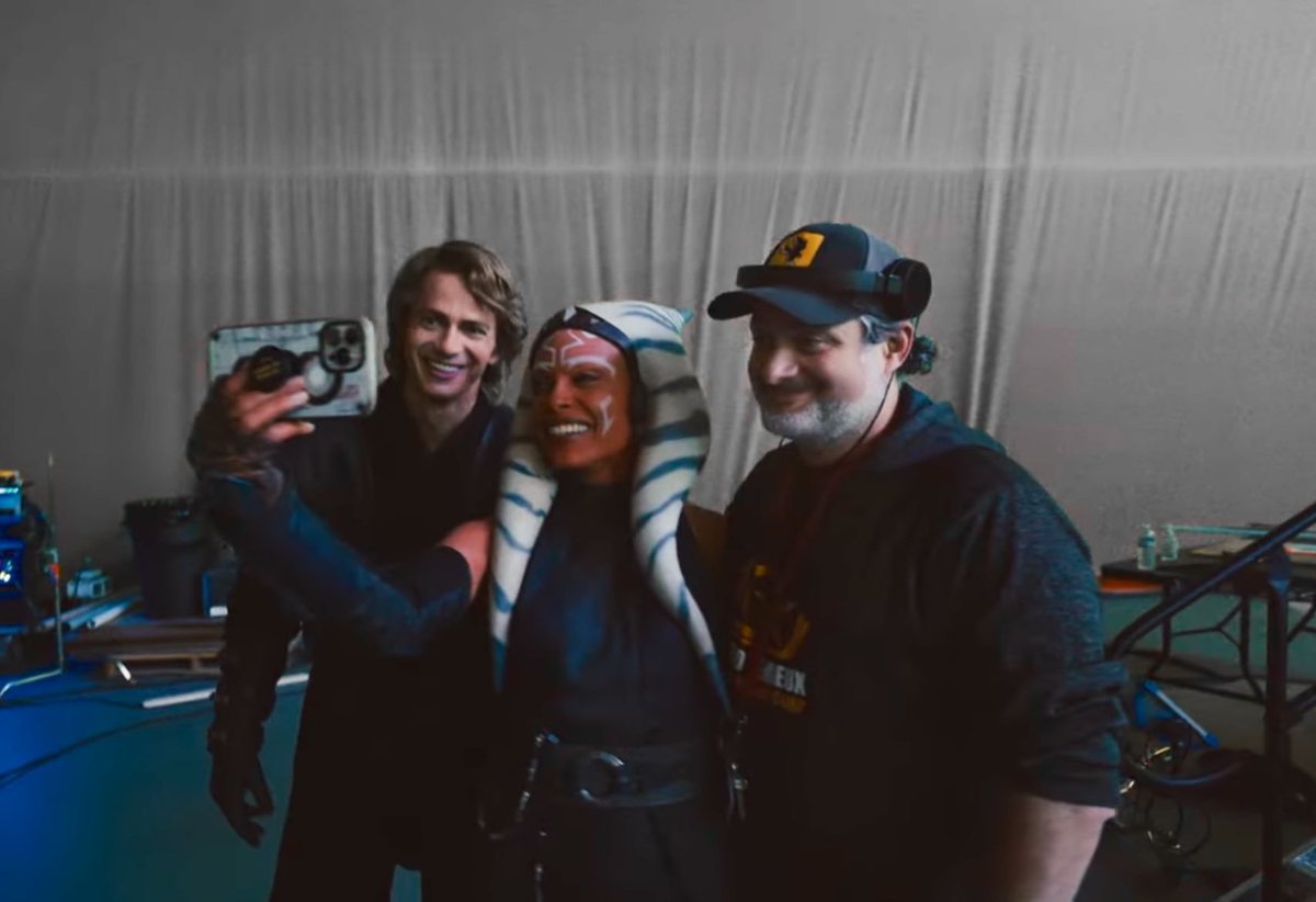 Hayden Christensen, Rosario Dawson and Dave Filoni behind the scenes of #Ahsoka