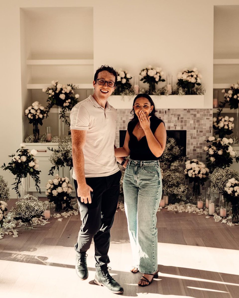 timothysykes's tweet image. Please join me in congratulating my hardworking student turned millionaire &amp;amp; now also a trading mentor @mono_trader on his engagement over the weekend to his girlfriend Nicole! He’s now my 3rd millionaire tim.ly/sykeschallenge student turned master trader to get…