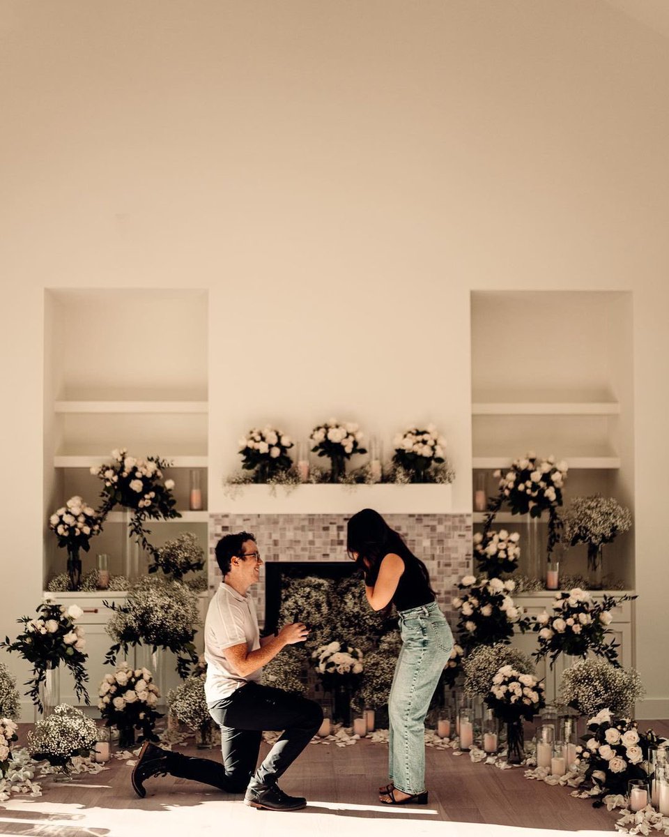 timothysykes's tweet image. Please join me in congratulating my hardworking student turned millionaire &amp;amp; now also a trading mentor @mono_trader on his engagement over the weekend to his girlfriend Nicole! He’s now my 3rd millionaire tim.ly/sykeschallenge student turned master trader to get…