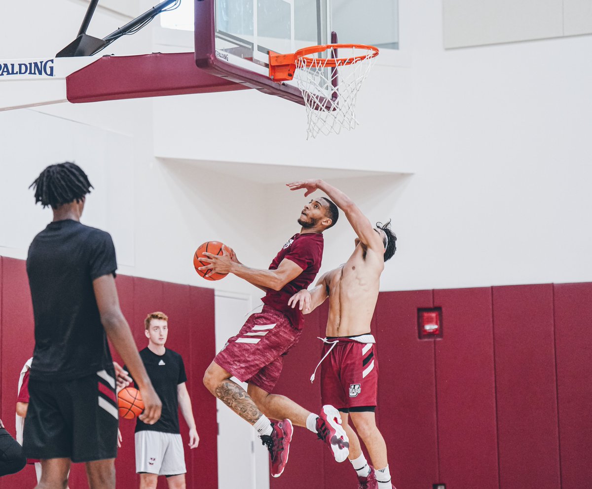 Ready for year✌️of <a href="/RahsoolDiggins3/">Sool Diggs</a> 

#Flagship🚩