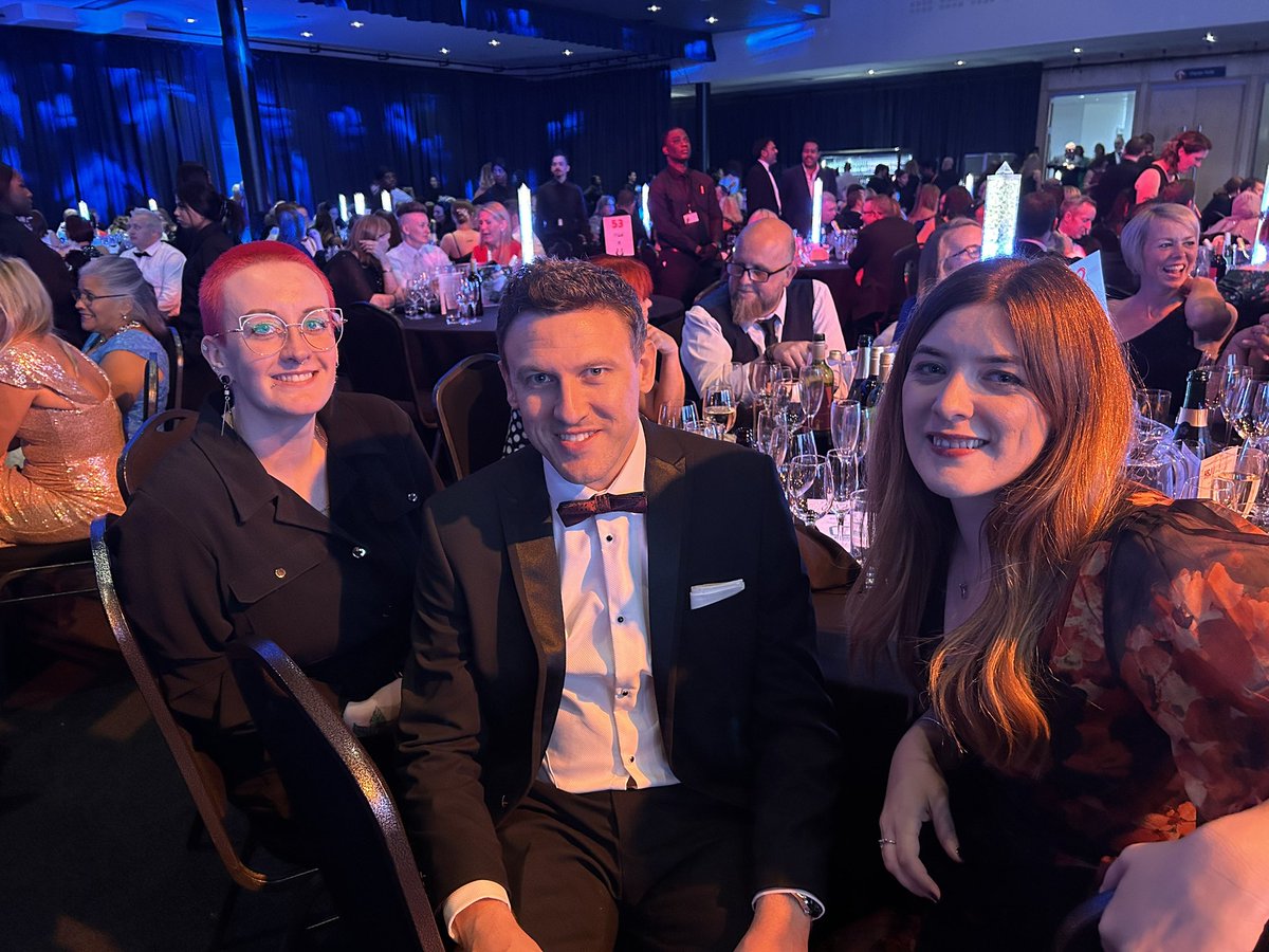 MichelleIrelan3's tweet photo. Ready and waiting for the #HSJpatientsafety awards @HumberNHSFT https://t.co/Gf4b87anLd