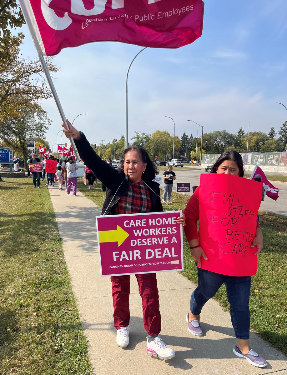 Local 2180 members at Extendicare's FOR-PROFIT Tuxedo Villa are rallying for enough hours to earn a living and for fair wages. CUPE members are united at 9 Extendicare homes. Extendicare makes millions for shareholders while underpaying frontline staff. #Shame #fairdealnow