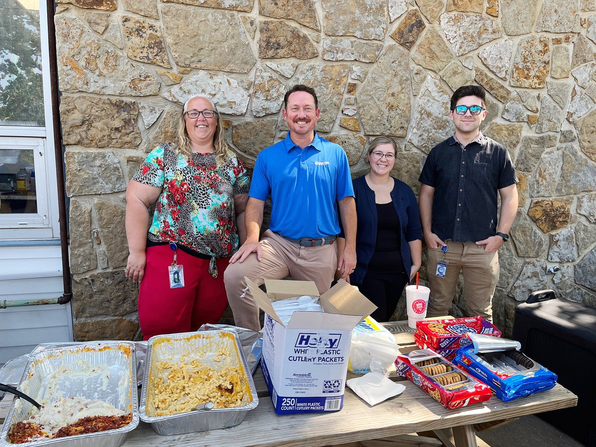cwep_carthagemo's tweet image. It was a BEAUTIFUL☀️day today for the eCarthage Golf Tournament! We had the opportunity to serve up a full meal for teams as they finished strong after a long morning on the greens. Way to go ladies!⛳️💙🐅
#PublicPower #CommunityPowered #125YearsStrong #CarthageTigers #carthagemo