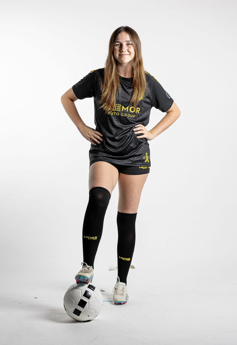 AvaKoss1's tweet photo. Media day photos! https://t.co/JVEuVrpDSk