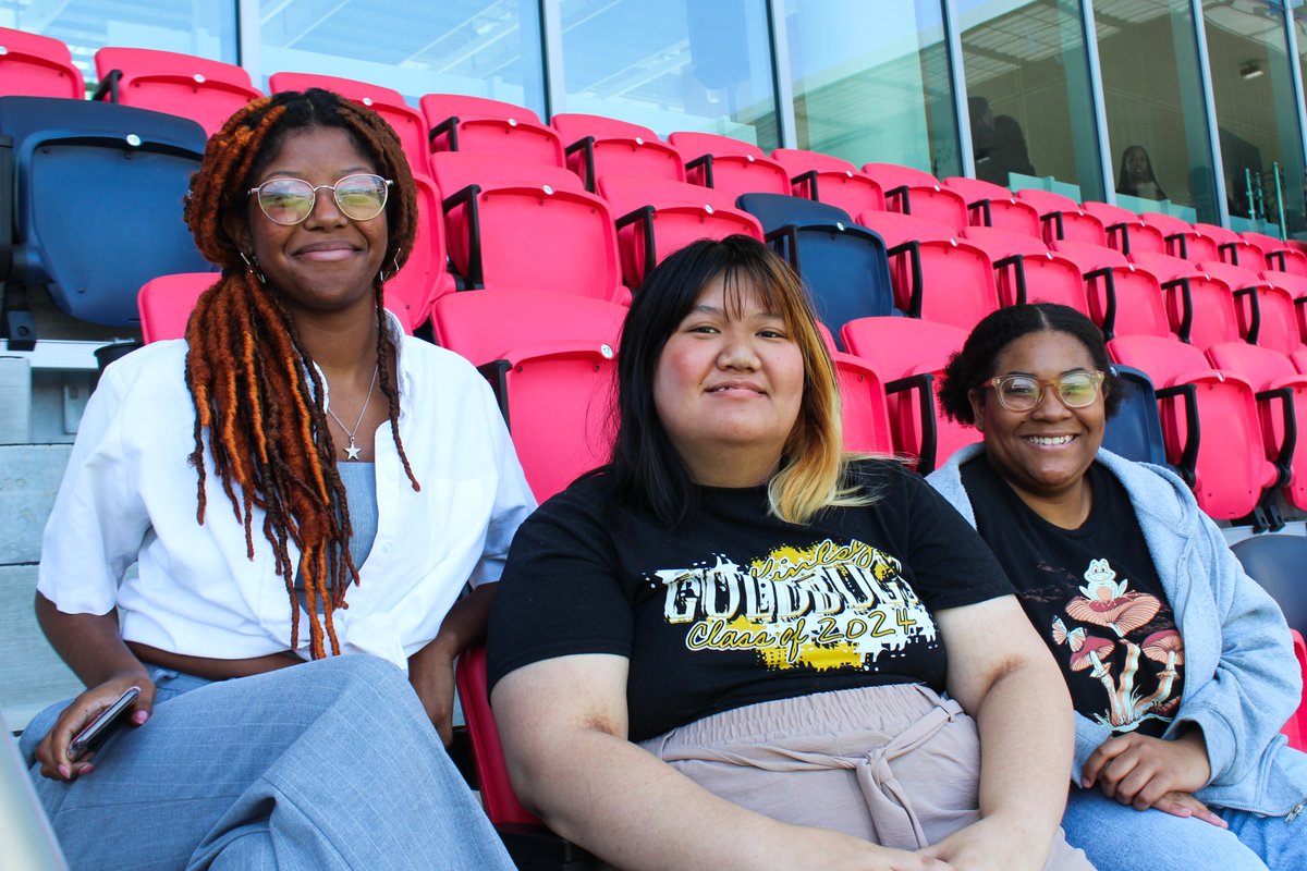 stlCITYsc's tweet photo. Beyond the pitch 💼 ⚽️ 

Last week, students from @slps_info joined us at CITYPARK for CITY Career Day. We’re so happy to team up with @wwt_inc to educate young people on all the professional opportunities in sports! 

#AllForCITY https://t.co/5onwwjS1wR
