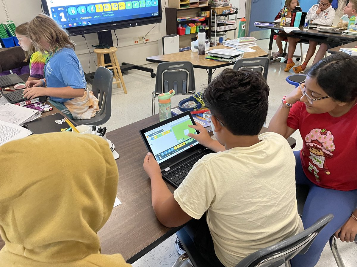 LES 5th Grade tweet media