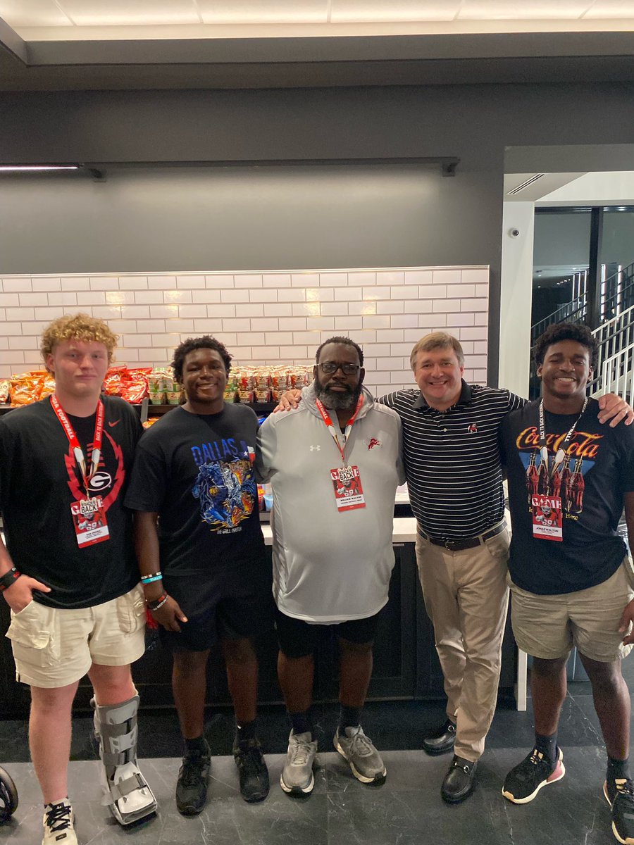 Jonaz Walton (@jonazwalton) on Twitter photo I had an amazing unofficial visit to Georgia Saturday! <a href="/DellMcGee/">Dell McGee</a> <a href="/CoachStoneO/">Stone O’Neal</a> <a href="/GeorgiaFootball/">Georgia Football</a> <a href="/KirbySmartUGA/">Coach Kirby Smart</a> @On3Recruits <a href="/247Sports/">247Sports</a> <a href="/NwGaFootball/">NwGa Football</a> @Coach_gotW8s <a href="/JacezWalton26/">Jacez “MackTruck” Walton 2028 RB</a> I had an amazing unofficial visit to Georgia Saturday! <a href="/DellMcGee/">Dell McGee</a> <a href="/CoachStoneO/">Stone O’Neal</a> <a href="/GeorgiaFootball/">Georgia Football</a> <a href="/KirbySmartUGA/">Coach Kirby Smart</a> @On3Recruits <a href="/247Sports/">247Sports</a> <a href="/NwGaFootball/">NwGa Football</a> @Coach_gotW8s <a href="/JacezWalton26/">Jacez “MackTruck” Walton 2028 RB</a>