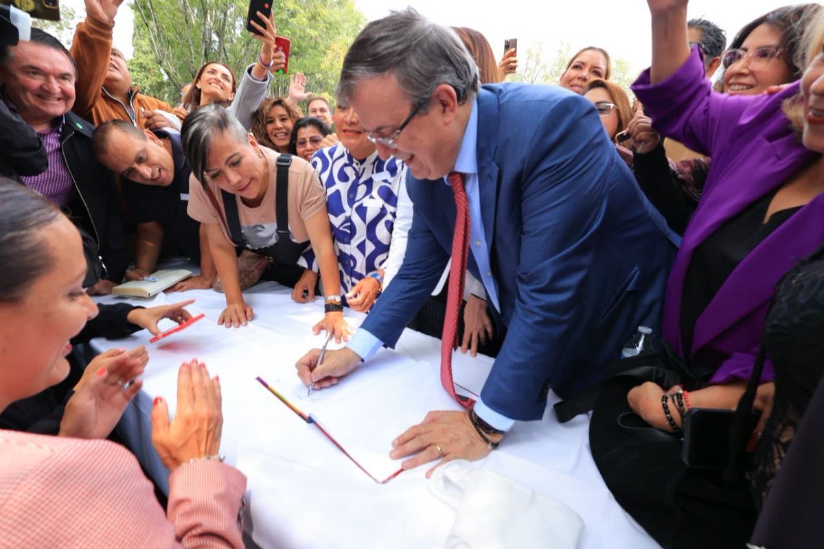 m_ebrard's tweet photo. El Camino de México será . https://t.co/FU3Hkfycus