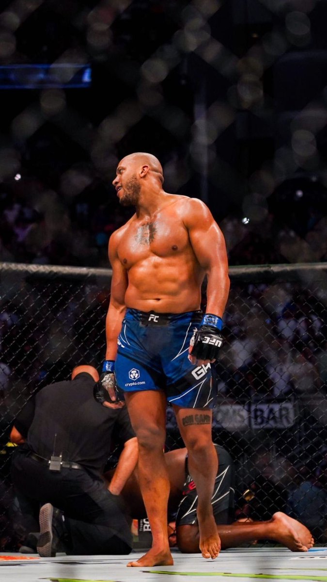 MMA TIME tweet media
