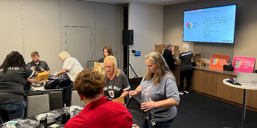 edmentum's tweet image. District leaders at Edmentum’s Innovation &amp;amp; Insights event in Georgia took a break to fill hygiene kits for @EmptyStocking. 

#EducatorFirst #GiveBack