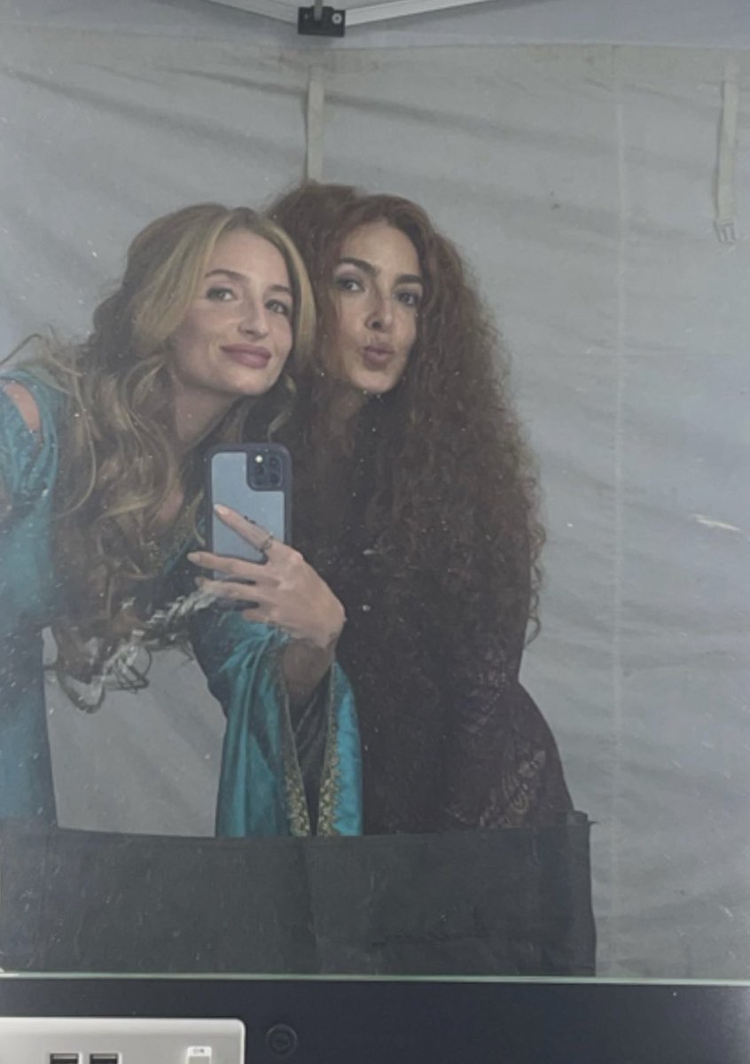 BestAnnaSH's tweet photo. A photo of Anna Shaffer with Therica Wilson-Read on Therica’s Instagram story of behind the scenes of S3 of #TheWitcher https://t.co/CRVRvEUylQ