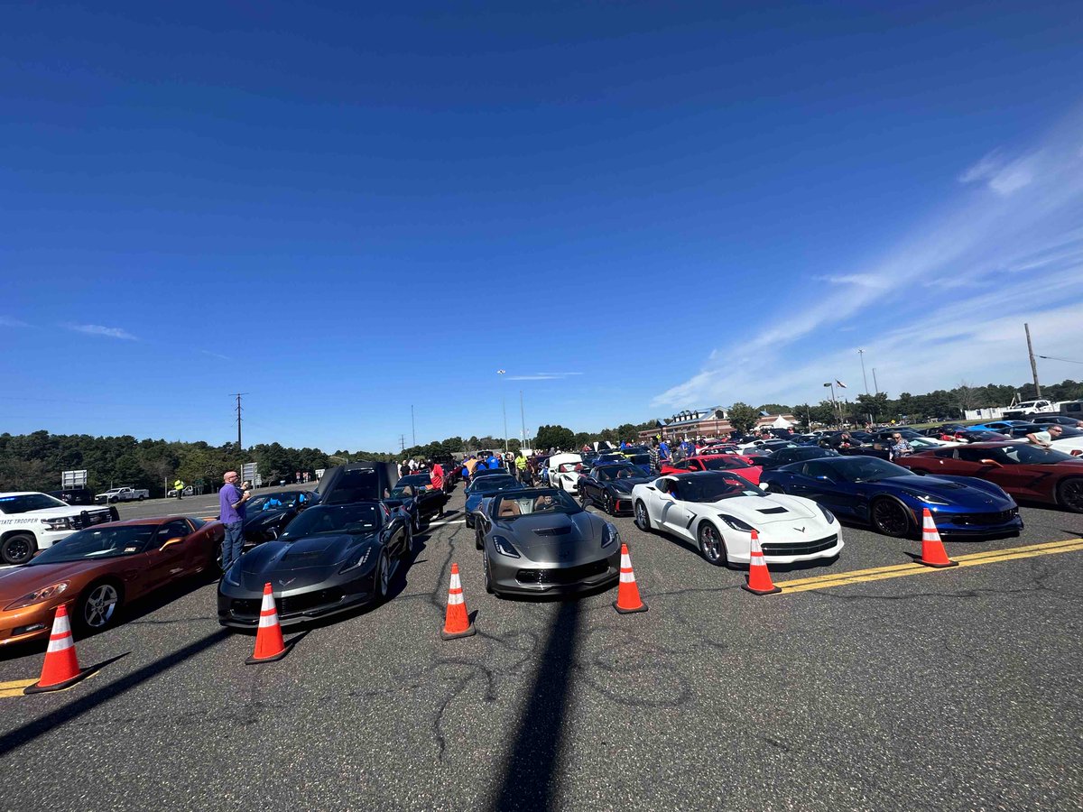 Our 20th Annual #ToysforTots Caravan brought together hundreds of #Corvettes for a memorable 20-mile journey from #FarleyPlaza to #AtlanticCity. Thanks to all who joined us in supporting this cause! 🏎️🎁 #cioccaonsocial #corvette