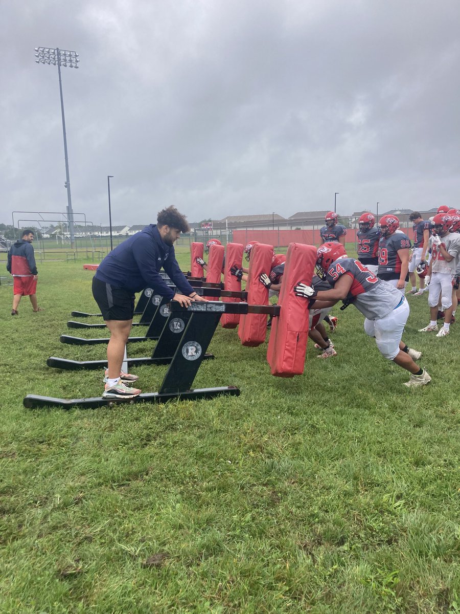 Some wetsocks on a Monday with special guest ⁦<a href="/BittarBrandon/">Brandon Bittar</a>⁩ driving the 5 man #oline #malaria