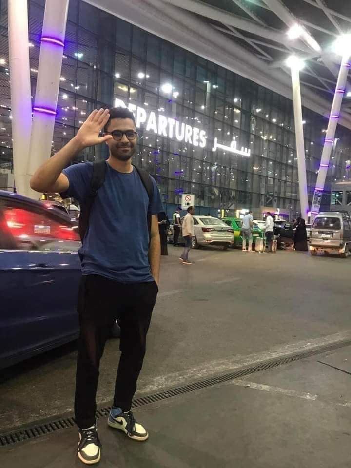 لو خيروك بين السفر وال.....