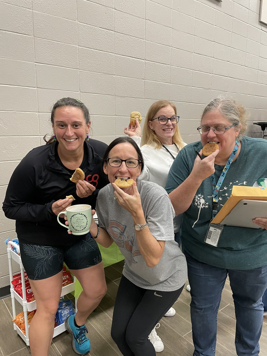 Thank you parents of <a href="/HumbleISD_BBE/">Bear Branch Elem</a>   
The staff LOVED the cookies and donuts.