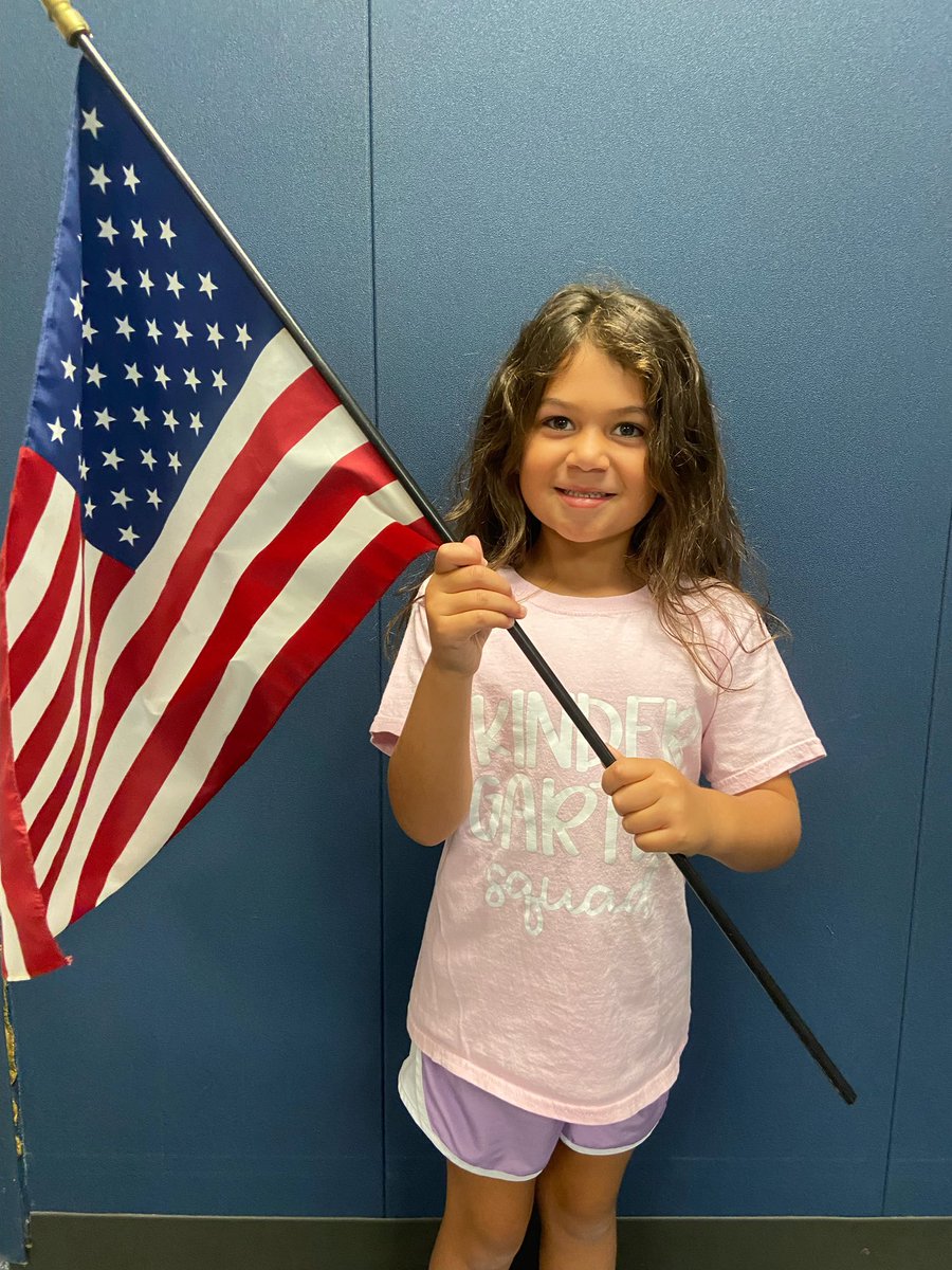 FPEKLeaders's tweet photo. Kinder learned about voting on Friday and what makes a great leader! Congratulations to our Kinder Class Presidents! 🇺🇸#littleleaders https://t.co/mChnqk2EgL