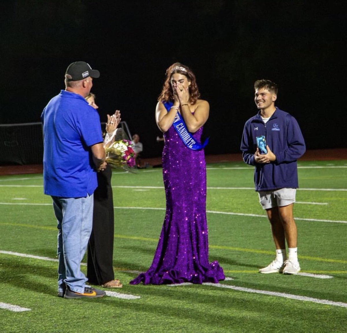 Riley_Gaines_'s tweet photo. So stunning &amp; brave🤴🏻✨

Another reminder to all girls that men make the best women. I wonder if a female will win homecoming king or if it's understood that both of these spots are reserved for males. Who's to blame here? https://t.co/ZXHU6Wyiiy