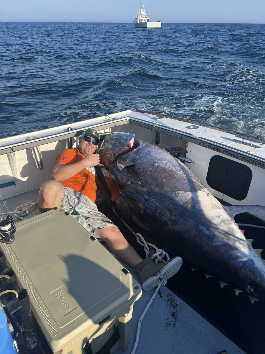 My lucky Dolphins fishing shirt has put some serious work in on the giant tuna the last two weeks!!!!
<a href="/MiamiDolphins/">Miami Dolphins</a>