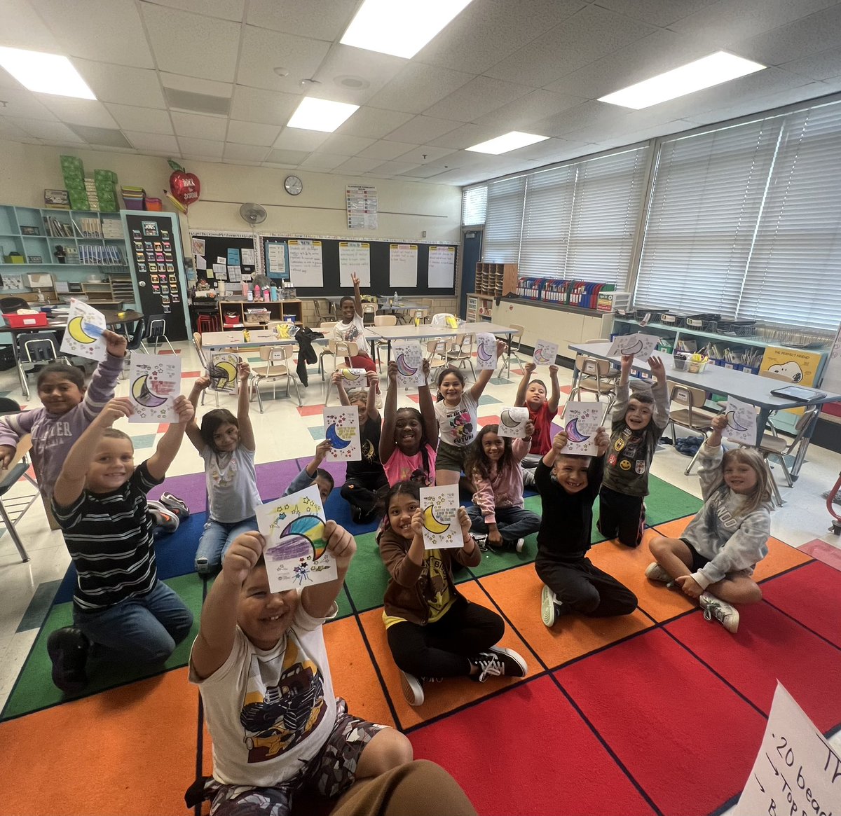 Students participated in an act of kindness creating and sharing positive notes!
<a href="/NorwoodES/">Norwood Elementary</a> <a href="/UnitedWayCM/">UnitedWayofCentralMD</a> 
#NorwoodConnection #OurteamOurCommunity