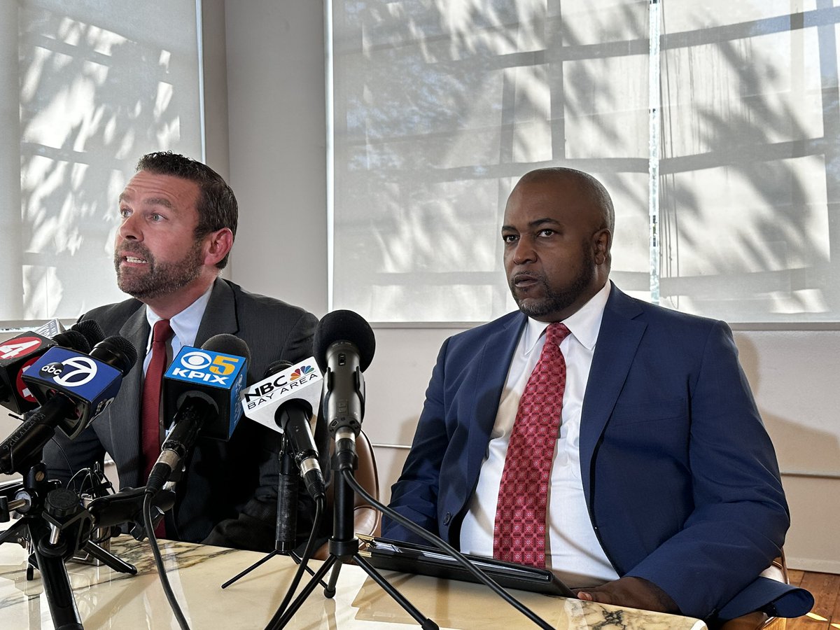 StephanieABC7's tweet image. Former Chief LeRonne Armstrong’s attorney Will Edelman says “he has been vindicated” of all accusations made by the federal monitor. #abc7now