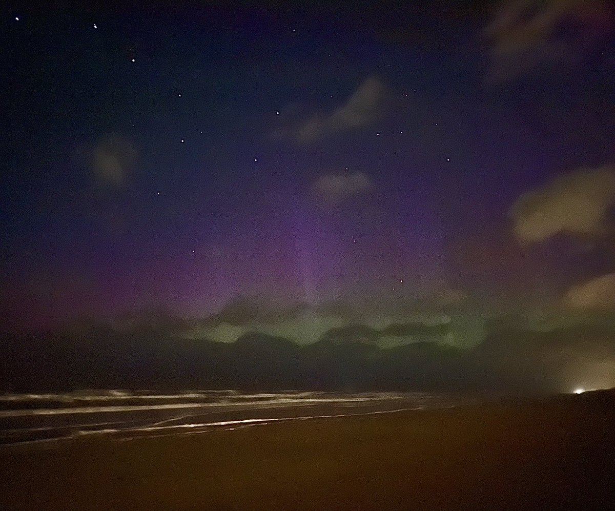 RijnSavannah's tweet photo. Noorderlicht, 18-09-23
📍 Egmond aan Zee

#noorderlicht #northernlights #Auroraborealis #aurora https://t.co/qkY9vDqWMh