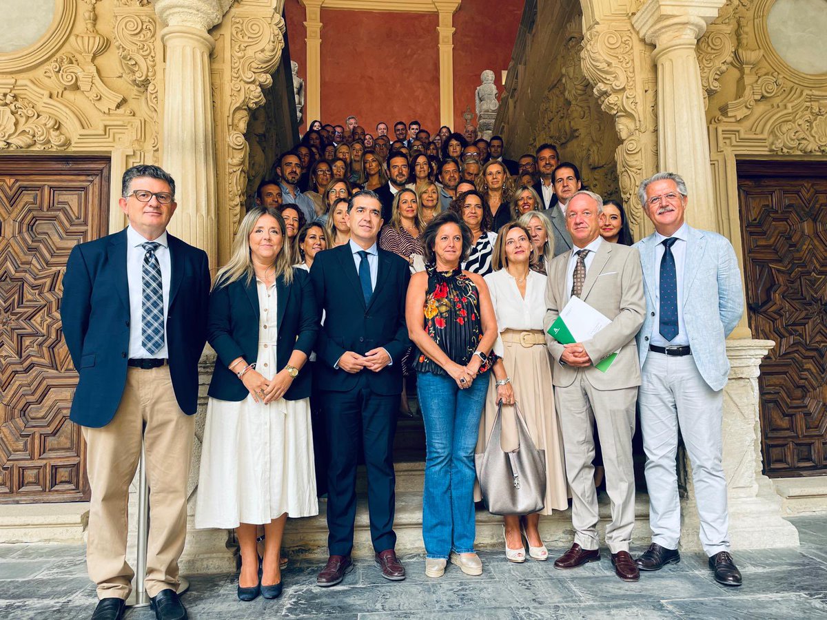 eggonzalez78's tweet photo. Queremos seguir dándole calidad a la sanidad, para ello hoy la consejera @LinaGarcia_AND presenta la estrategia de seguridad para el paciente, #notificASP en #Baeza.
Seguimos apostando por la sanidad pública en #Andalucía
@saludand https://t.co/Mw86UUP0Mq